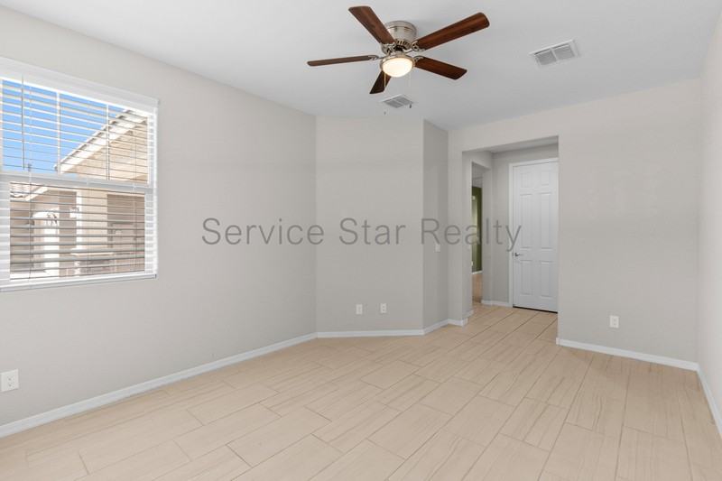 5710 N 107th Ln - Photo 7 of 30