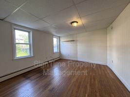 featured image of 821 Washington Ave #1W