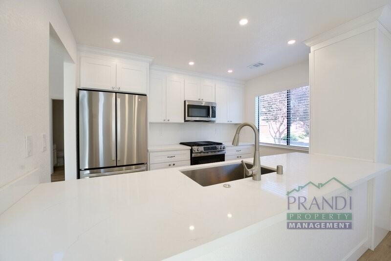 41 Pine Tree Ct - Photo 4 of 24