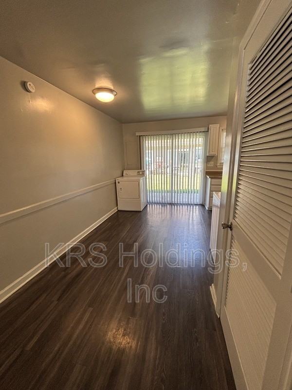 2822 Goolsby Ave - Photo 3 of 10