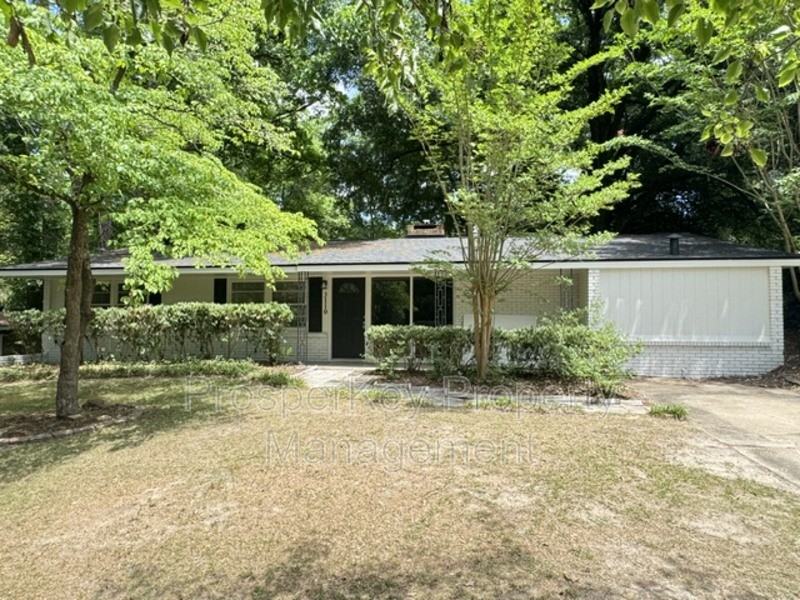 3110 College Ave - Photo 2 of 15