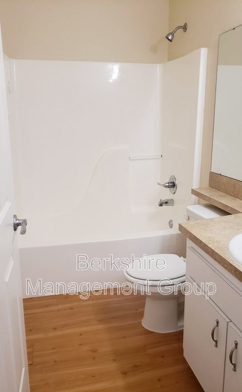 1113 Pogonia Dr - Photo 5 of 13