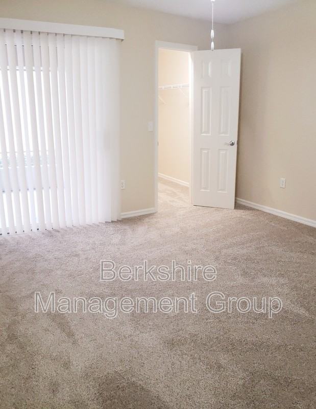 1113 Pogonia Dr - Photo 6 of 13