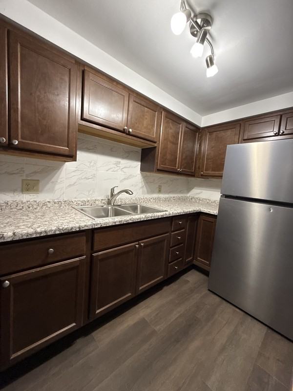 2405 Calypso Rd - Photo 2 of 8