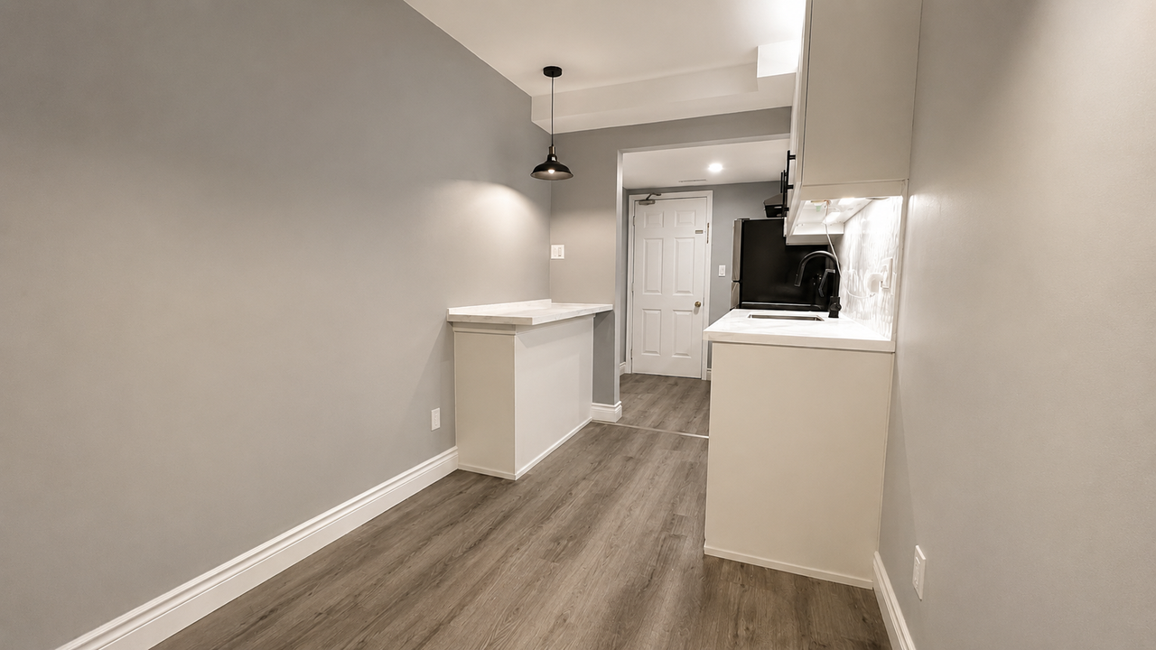 48 Coatsworth Crescent - Photo 5 of 9