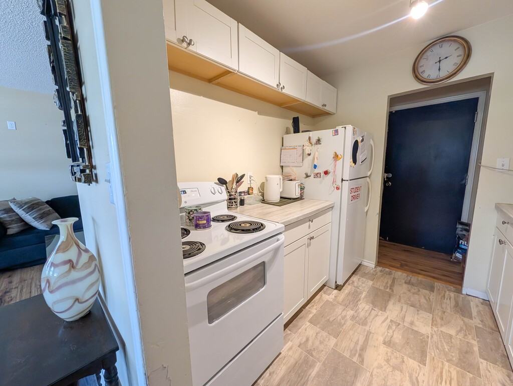 98 Wright St - Photo 7 of 16