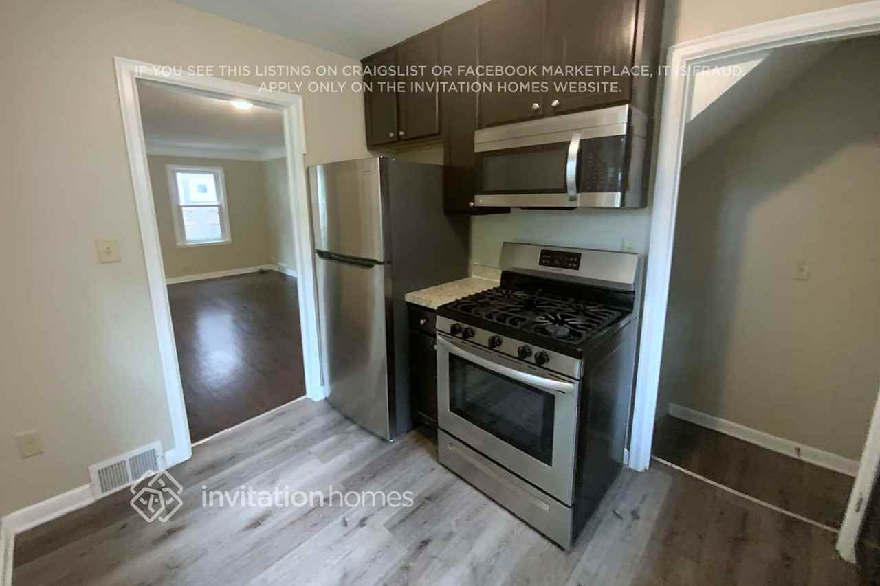 5724 24th Ave S - Photo 4 of 17