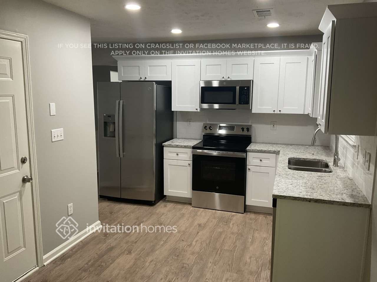 6490 Drake Mnr - Photo 5 of 17