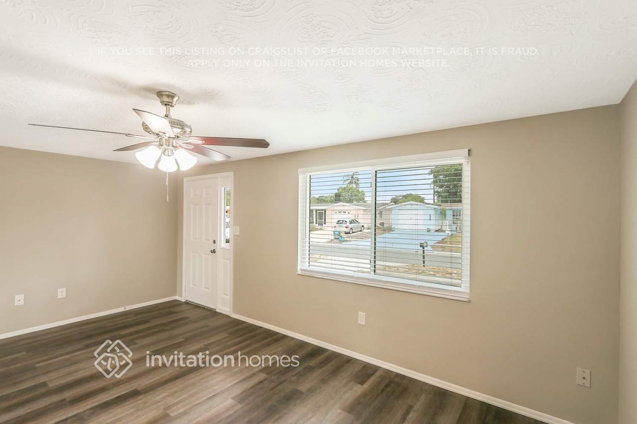 5124 Janice Ln - Photo 6 of 26