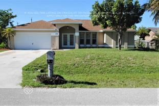 228 Se 27th Ter - Photo 1 of 1