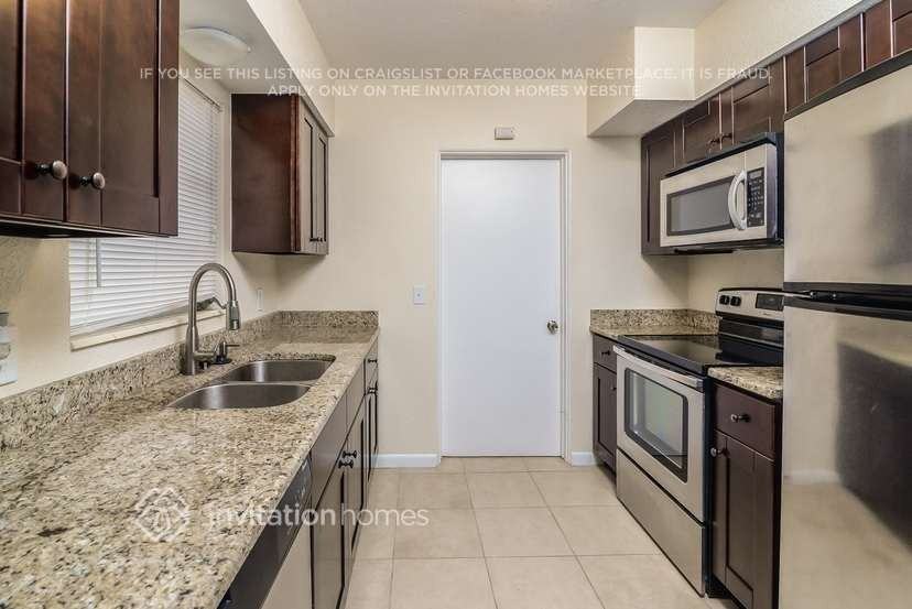 10771 63rd Ave - Photo 6 of 21