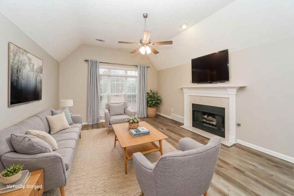 9264 Tamhaven Dr - Photo 4 of 20