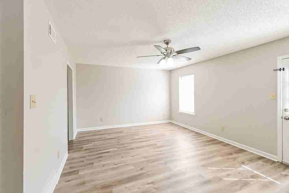 7764 Biloxi Cv - Photo 7 of 20