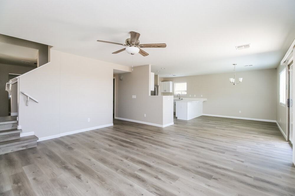 37766 N Sandy Dr - Photo 4 of 20