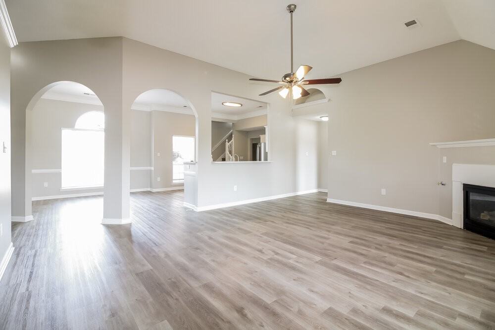8418 Linda Shore Dr N - Photo 7 of 21