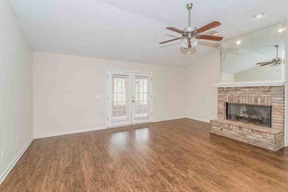 3322 Brahma Ct - Photo 2 of 15