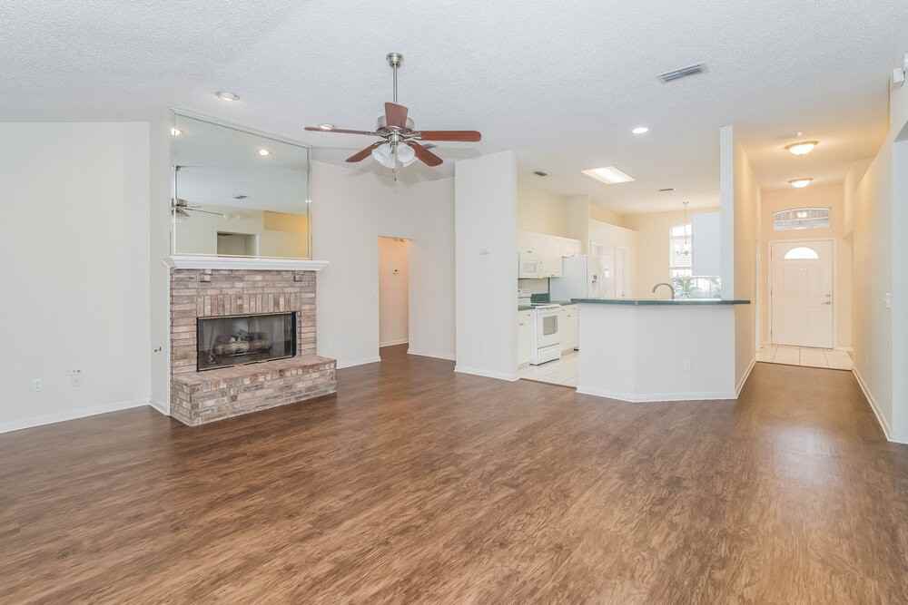 3322 Brahma Ct - Photo 3 of 15