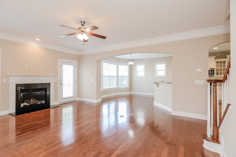 8020 Whitehawk Hill Rd - Photo 4 of 17