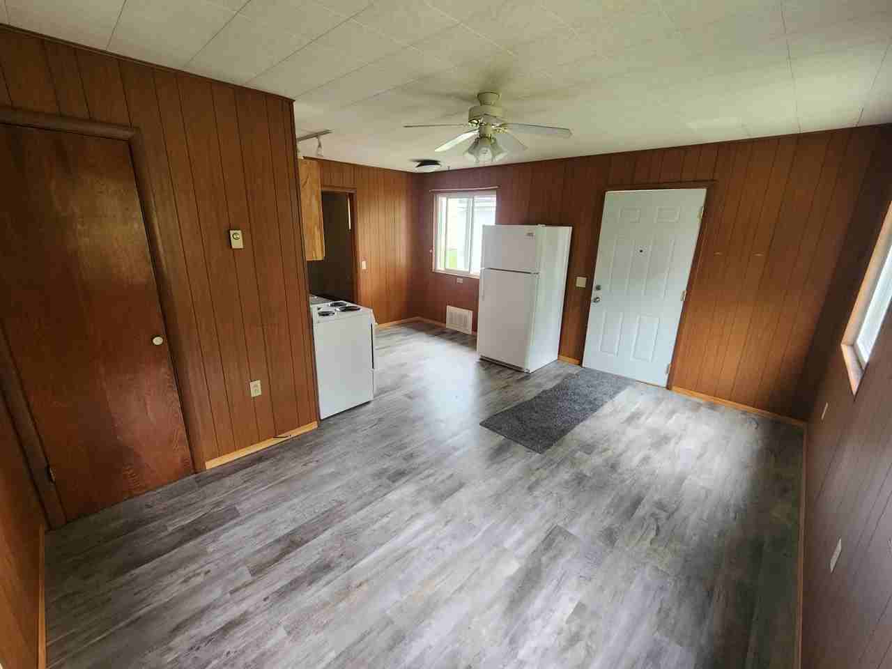 333 Washington St #2 - Photo 3 of 11