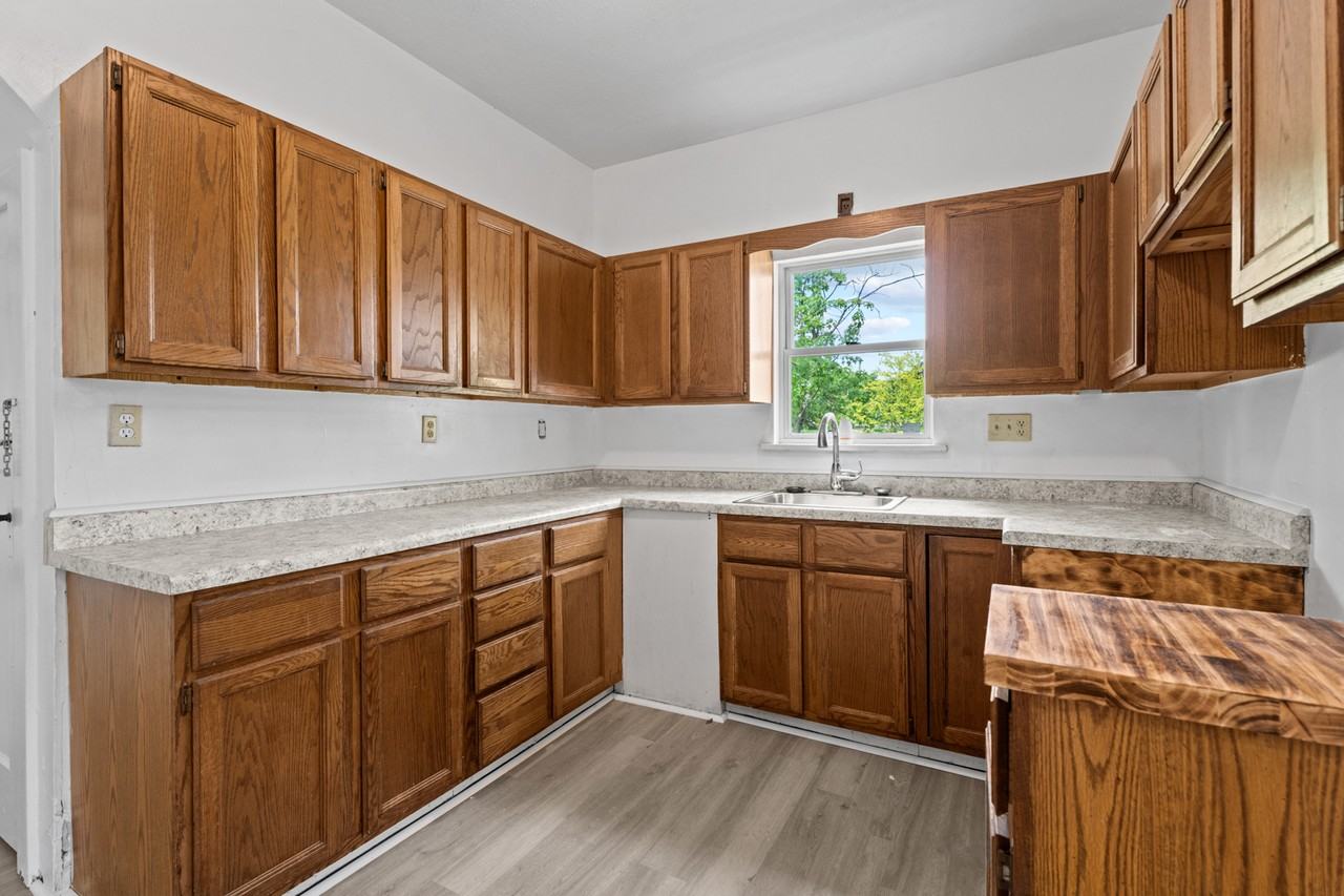 41 W Fairview Ave #41 - Photo 6 of 12
