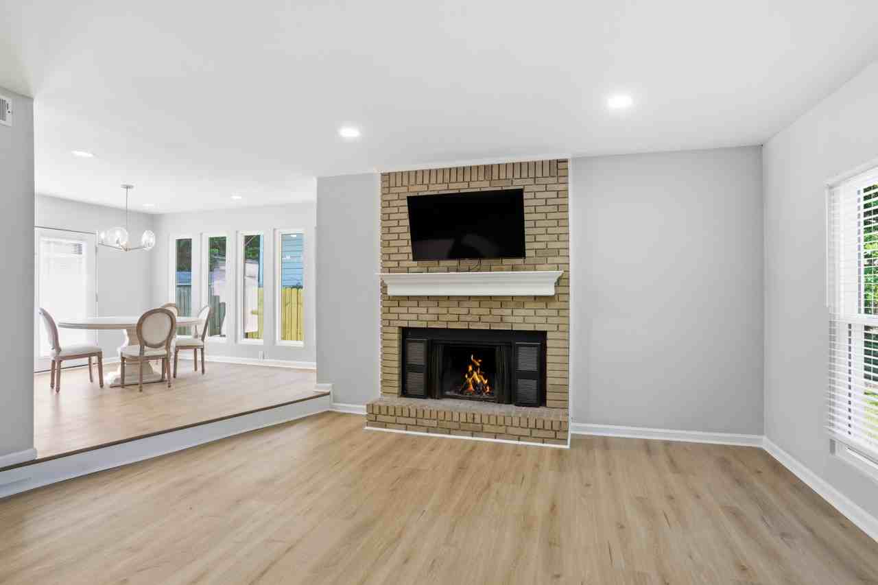 746 Joseph Echols Lowery Boulevard Southwest #1 - Photo 6 of 32