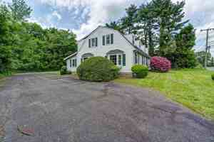 featured image of 3780 Whitney Ave #1