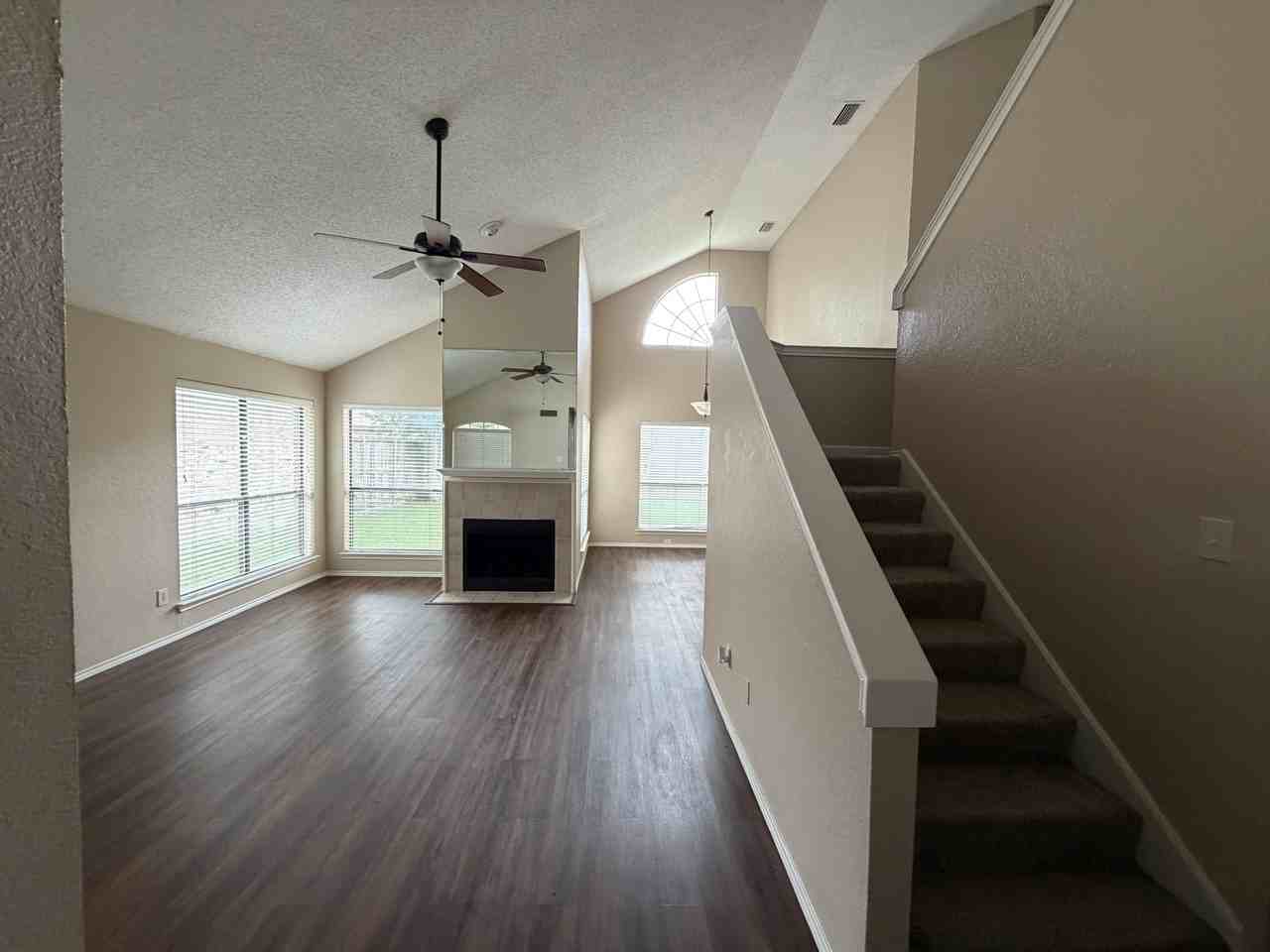 6812 Century Cir - Photo 5 of 21