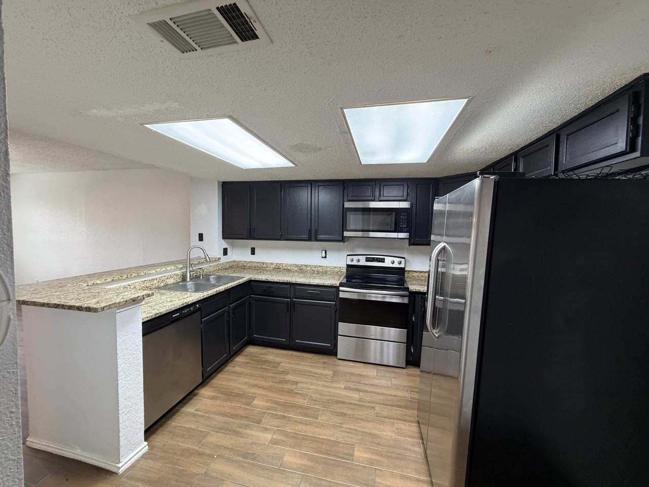 6812 Century Cir - Photo 7 of 21