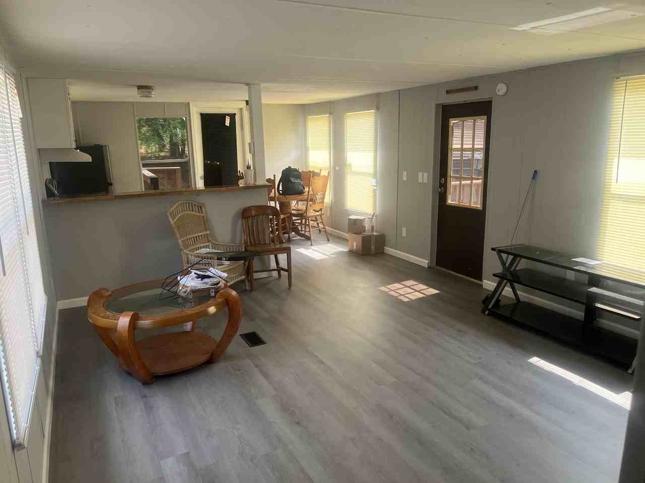 306 Pipeline Rd - Photo 2 of 9