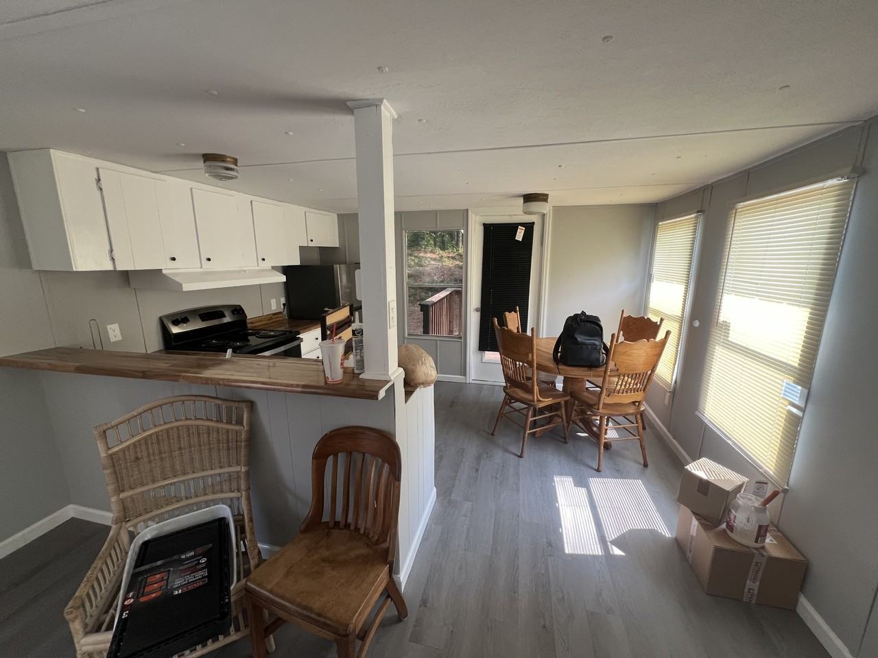 306 Pipeline Rd - Photo 3 of 9