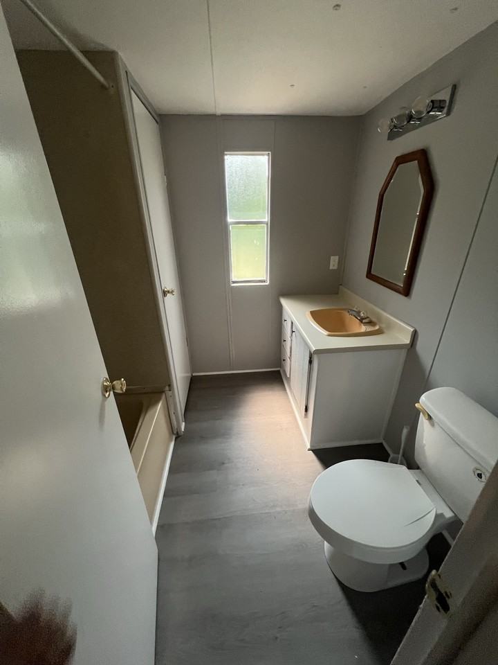 306 Pipeline Rd - Photo 7 of 9