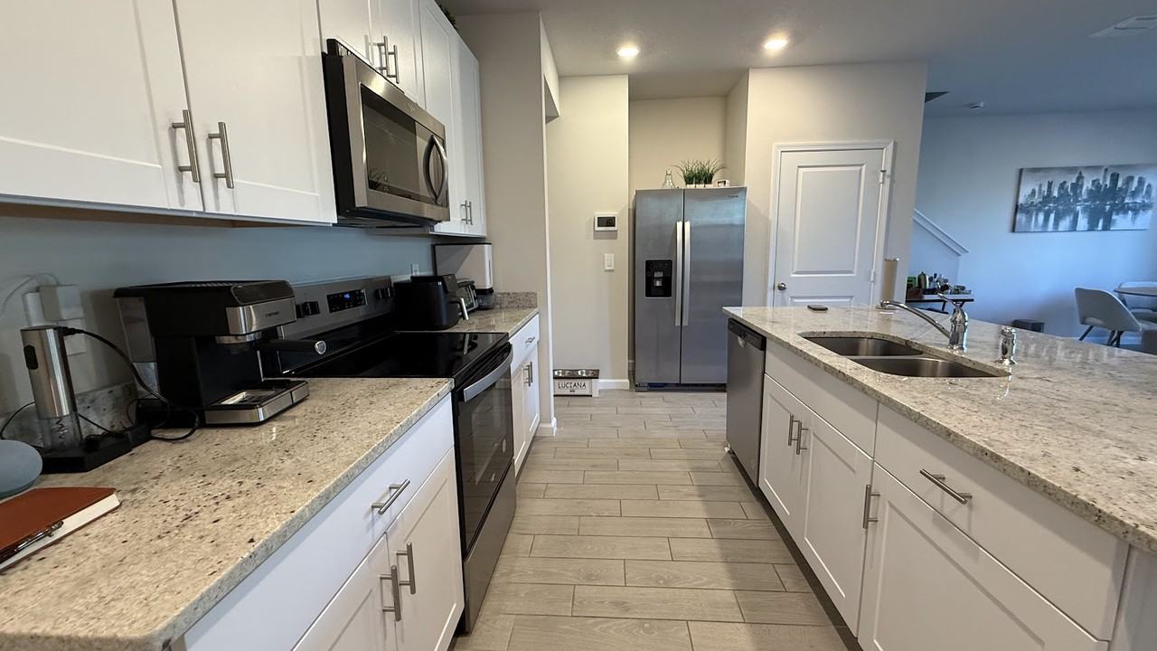 5784 Se Edgewater Cir #1 - Photo 5 of 49