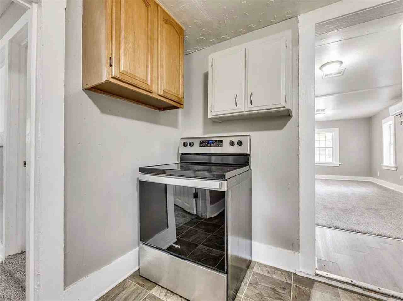 407 Se 25th St - Photo 7 of 21