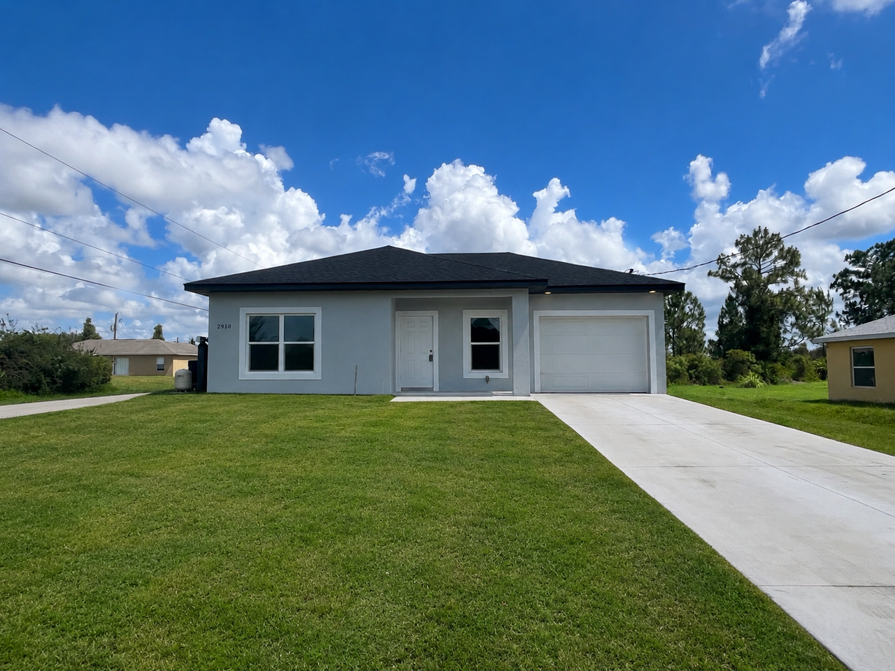 2910 55th St W