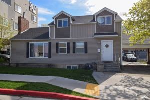 featured image of 686 Darwin Ave