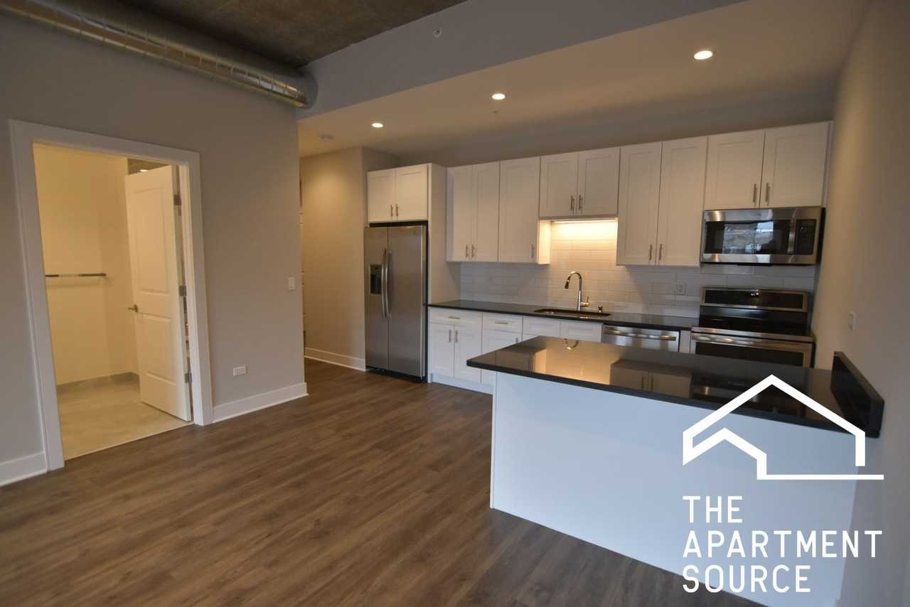 3833 N Broadway St #315