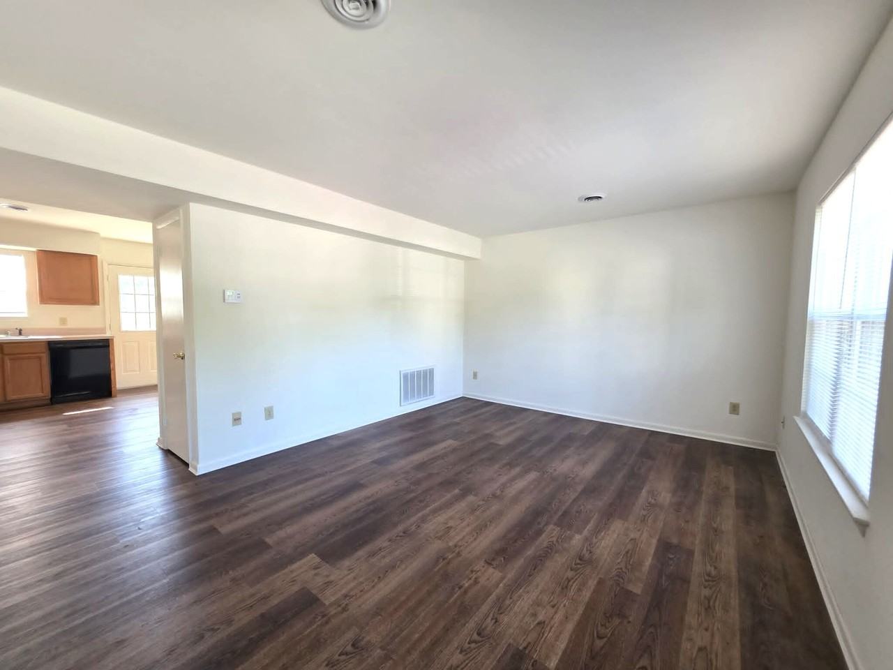 604 Goldsborough Street - Photo 6 of 21