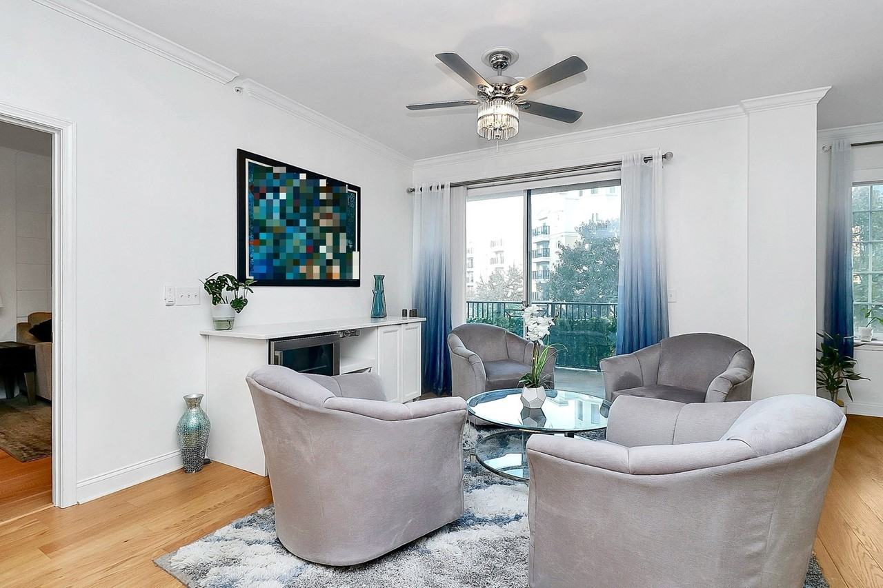 300 West 5th Street #431 - Photo 3 of 37