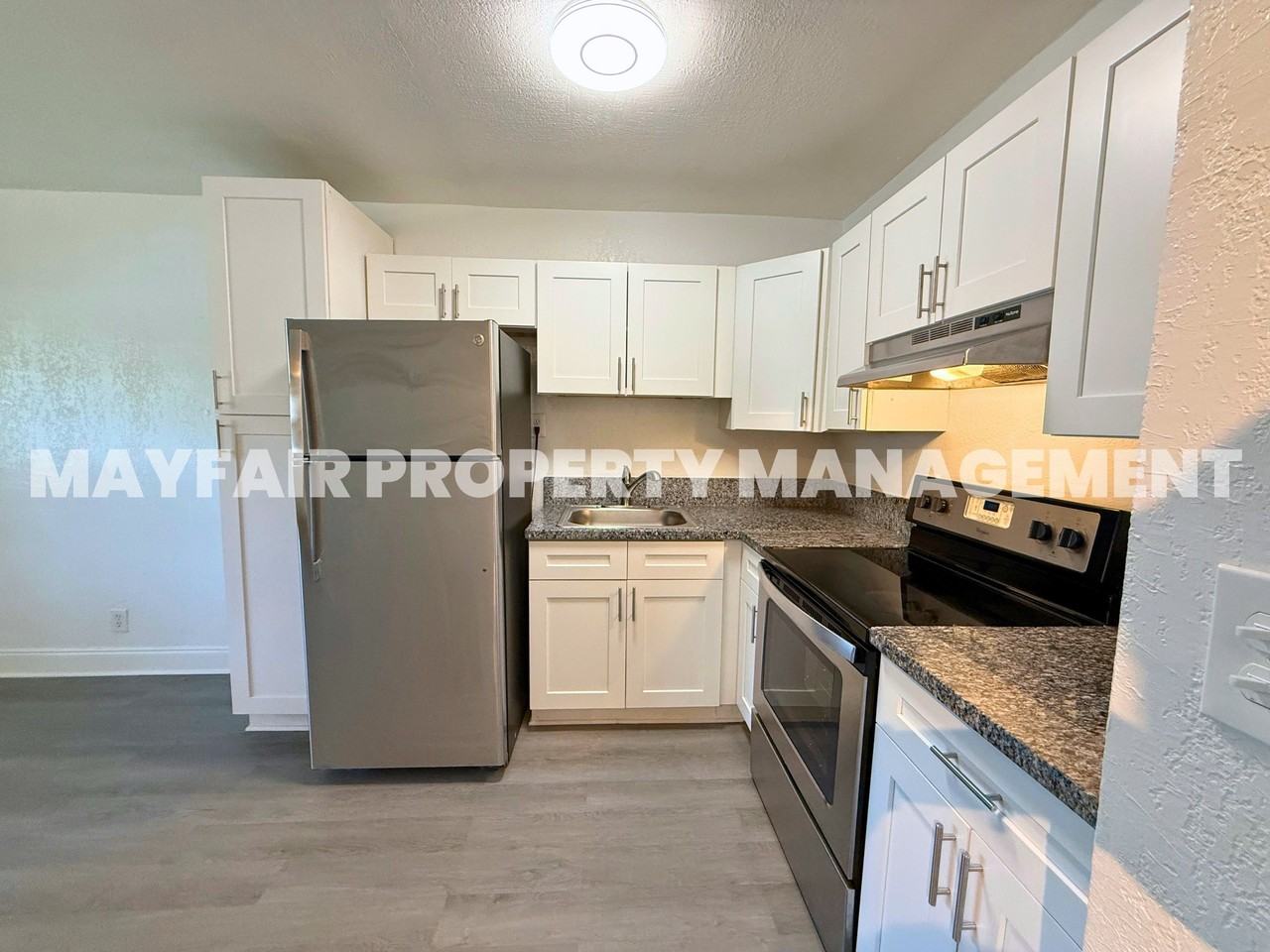 240 Southwest 8th Street - Photo 6 of 40