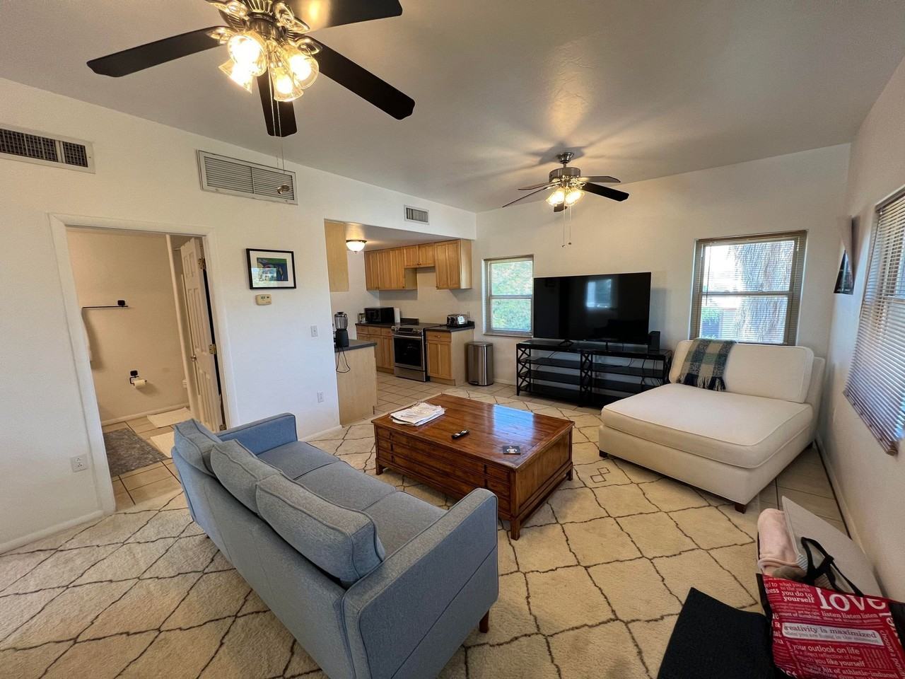1639 // 934 North Campbell Avenue #3 - Photo 5 of 16