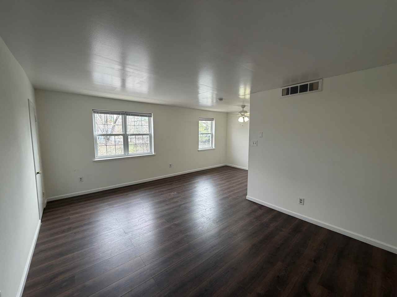 227 Whiteland Avenue - Photo 7 of 26