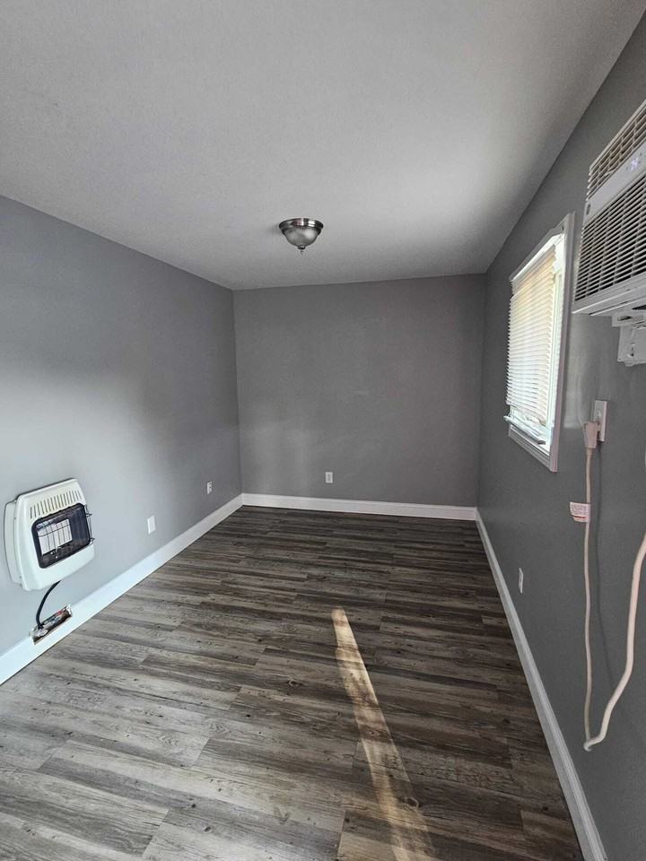 205 East Nettleton Avenue - Photo 5 of 13