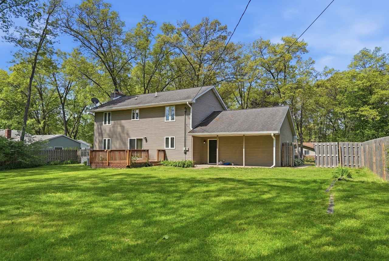 2385 Horace St - Photo 6 of 50