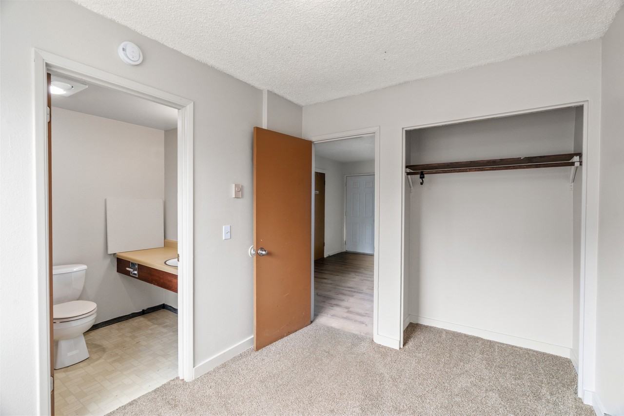 165 Barnacle Street - Photo 6 of 25
