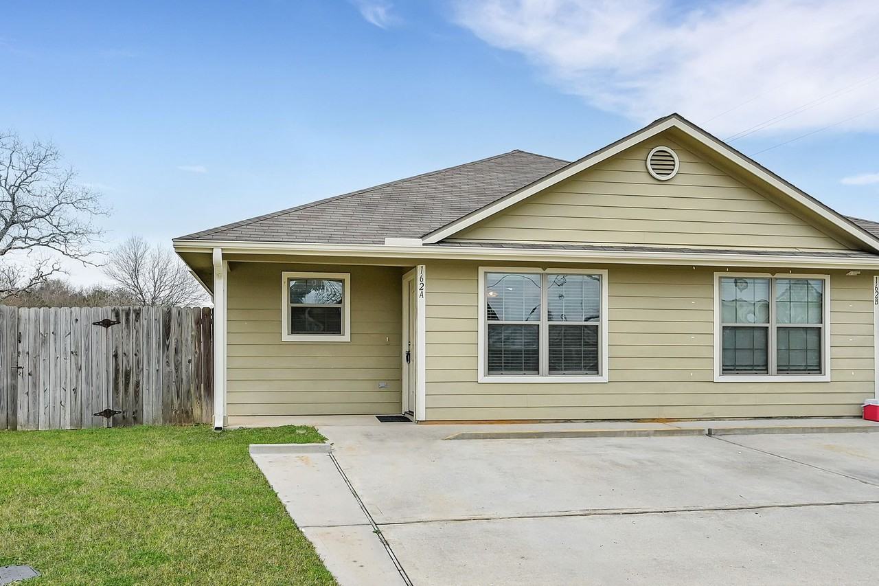 167 S Bend Ct - Photo 2 of 37