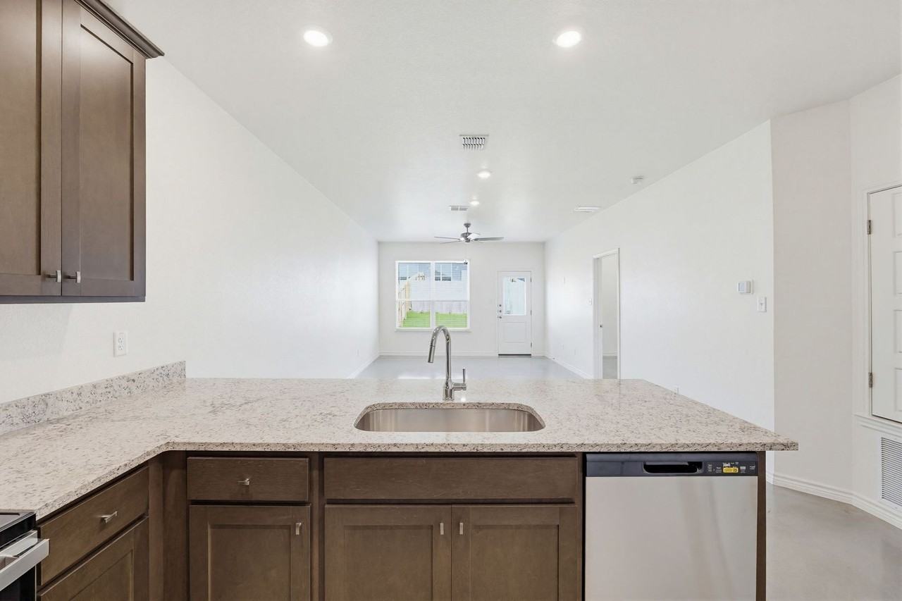3803 Sugar Hackberry Trl - Photo 3 of 15