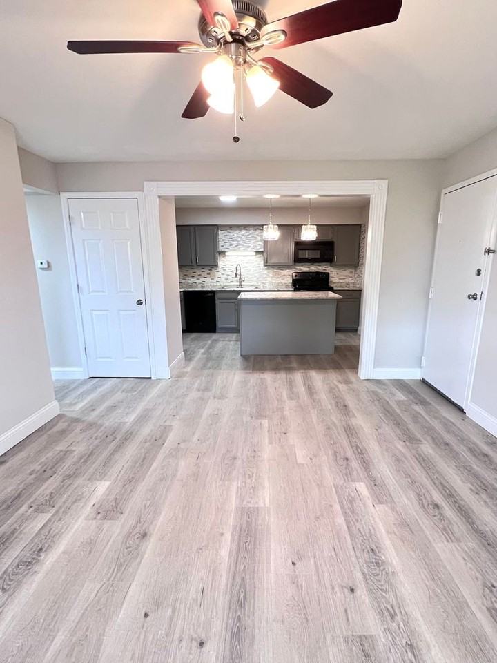 Anic Pointe Apartments, LLC - Photo 4 of 11