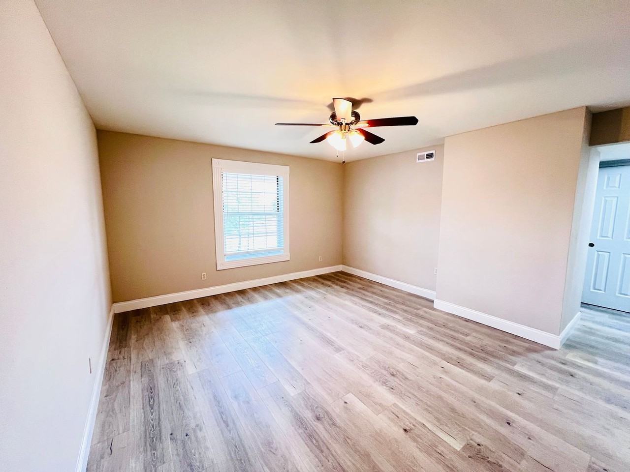 Anic Pointe Apartments, LLC - Photo 5 of 11