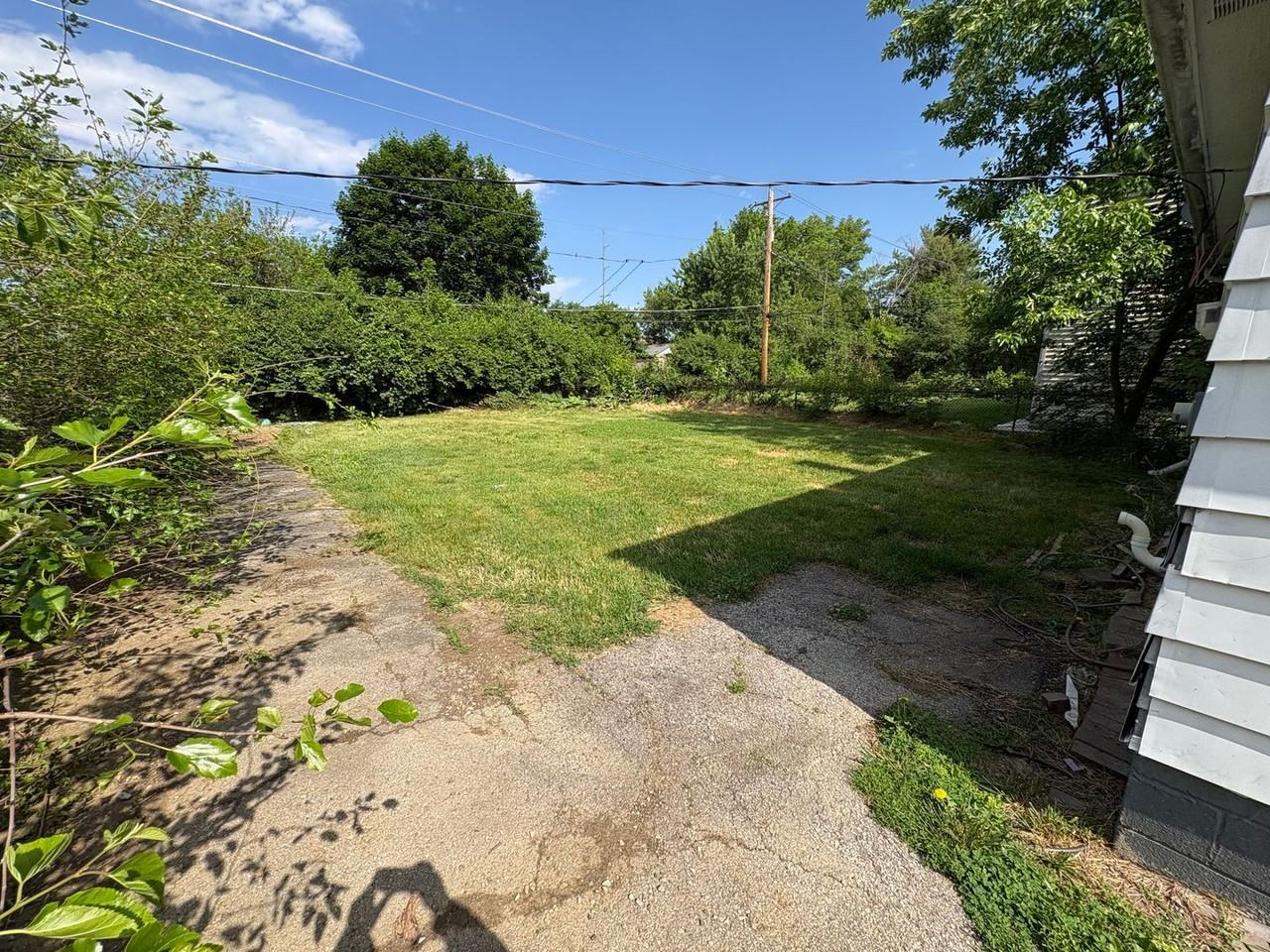 925 S Ashburton Rd - Photo 3 of 11