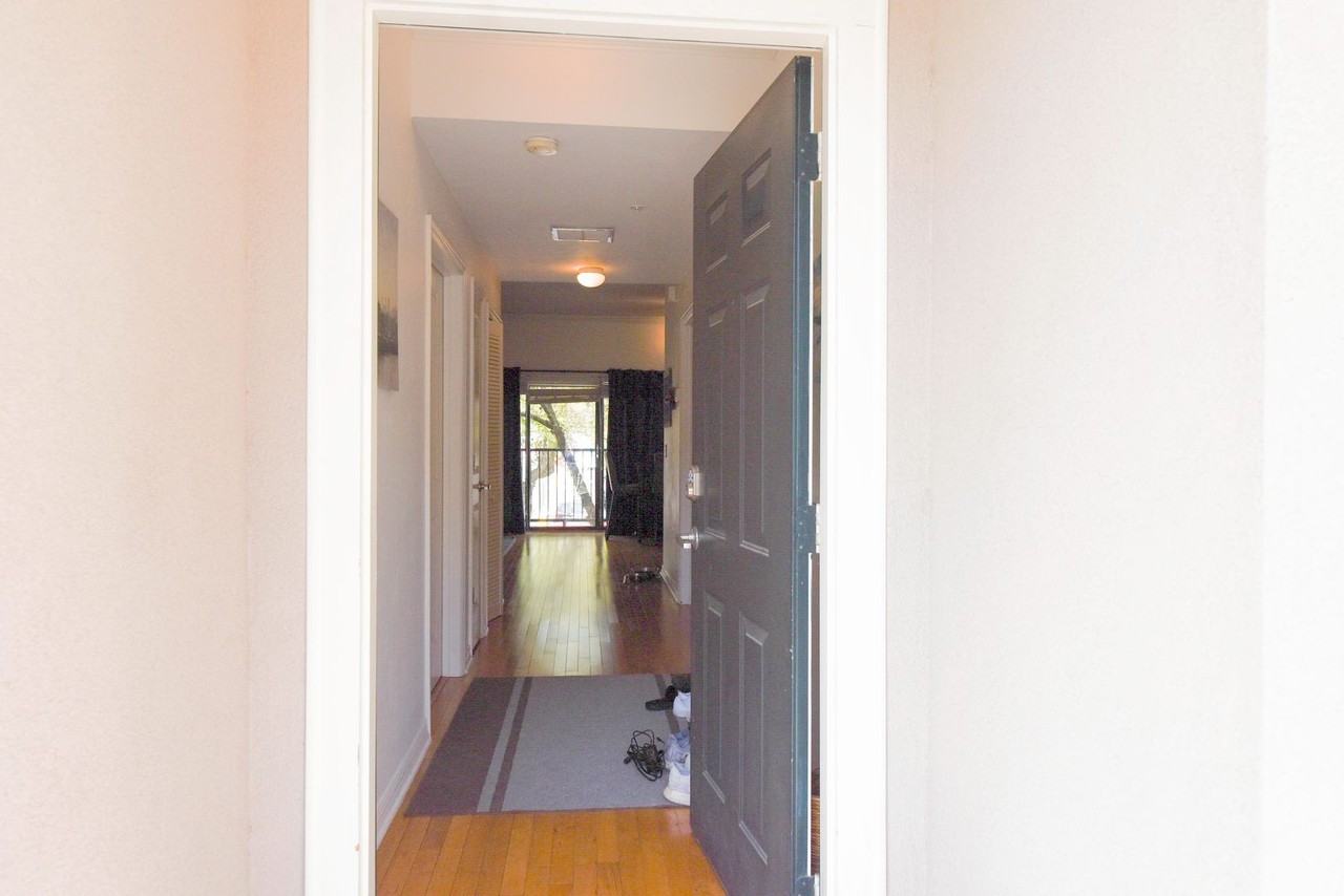 20 Sw 6th St #1 - Photo 6 of 17